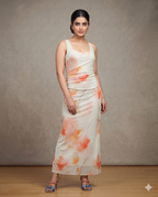 Elfenbeinfarbenes, gerafftes Midikleid mit Blumen-Aquarellmuster