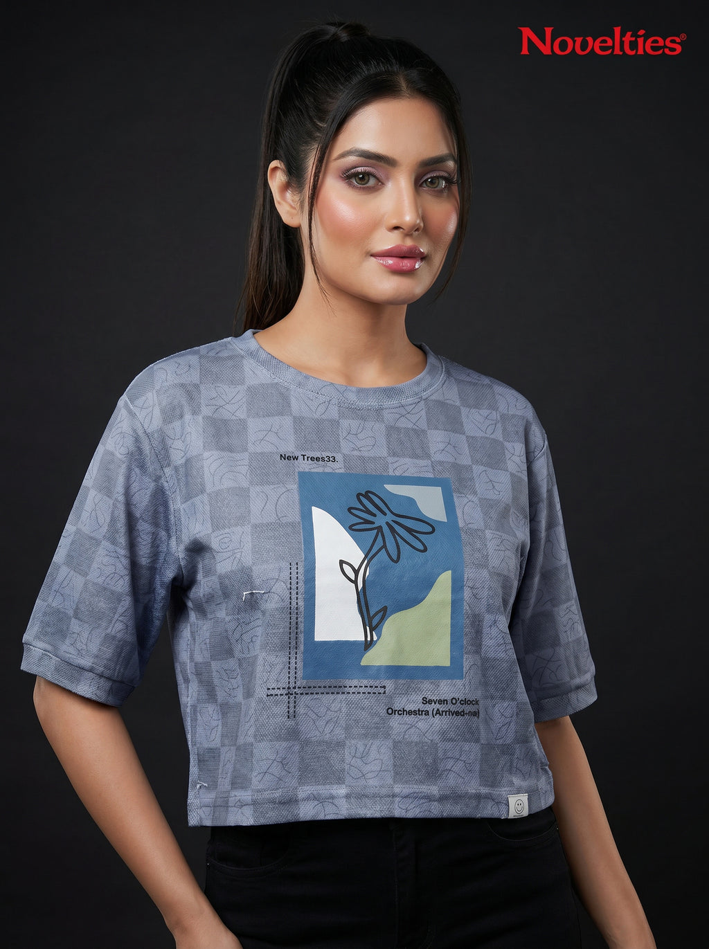 Checkered Jacquard Botanical Graphic Crop Tee