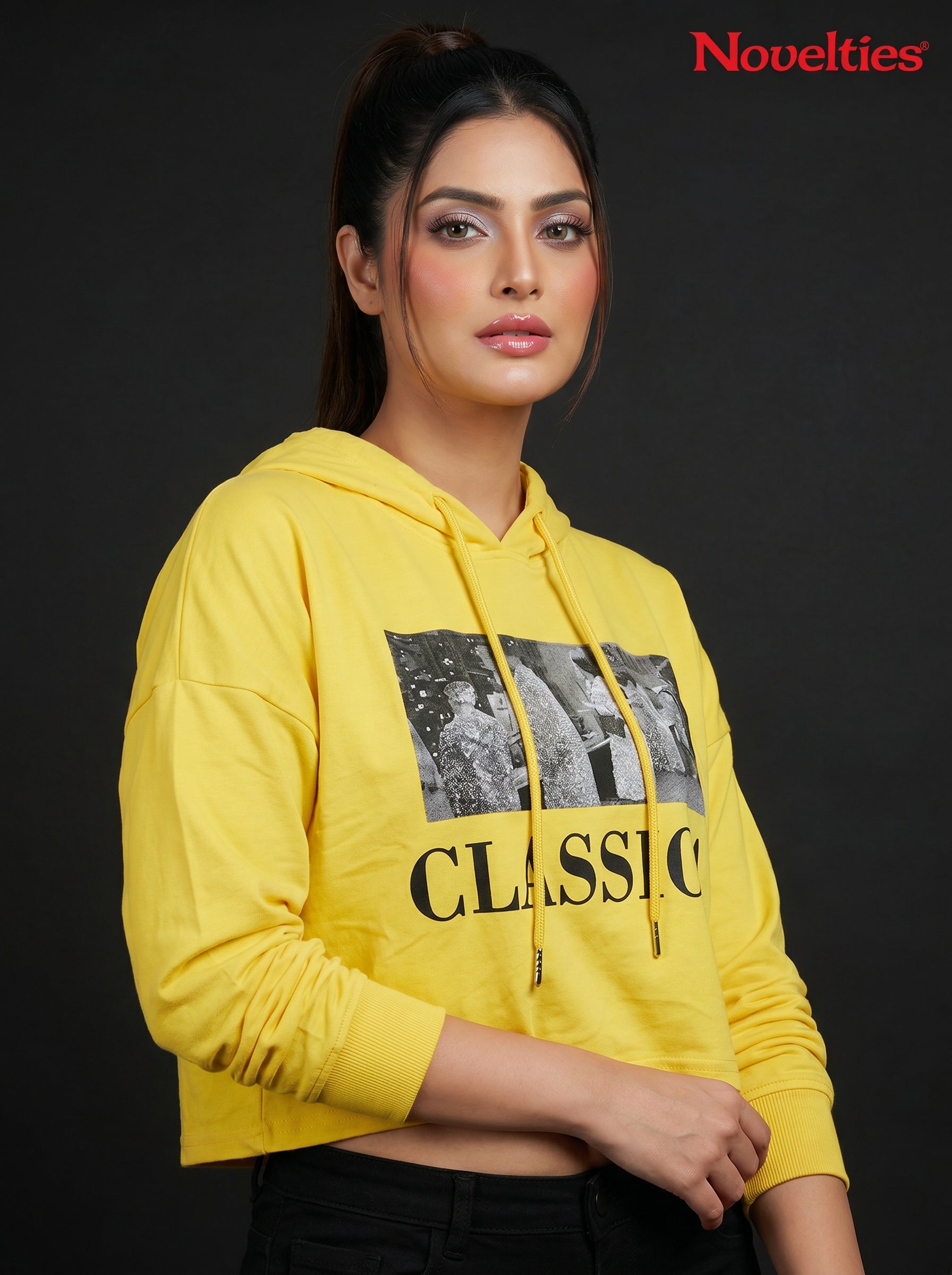 Classica Vintage Photo Print Crop Hoodie