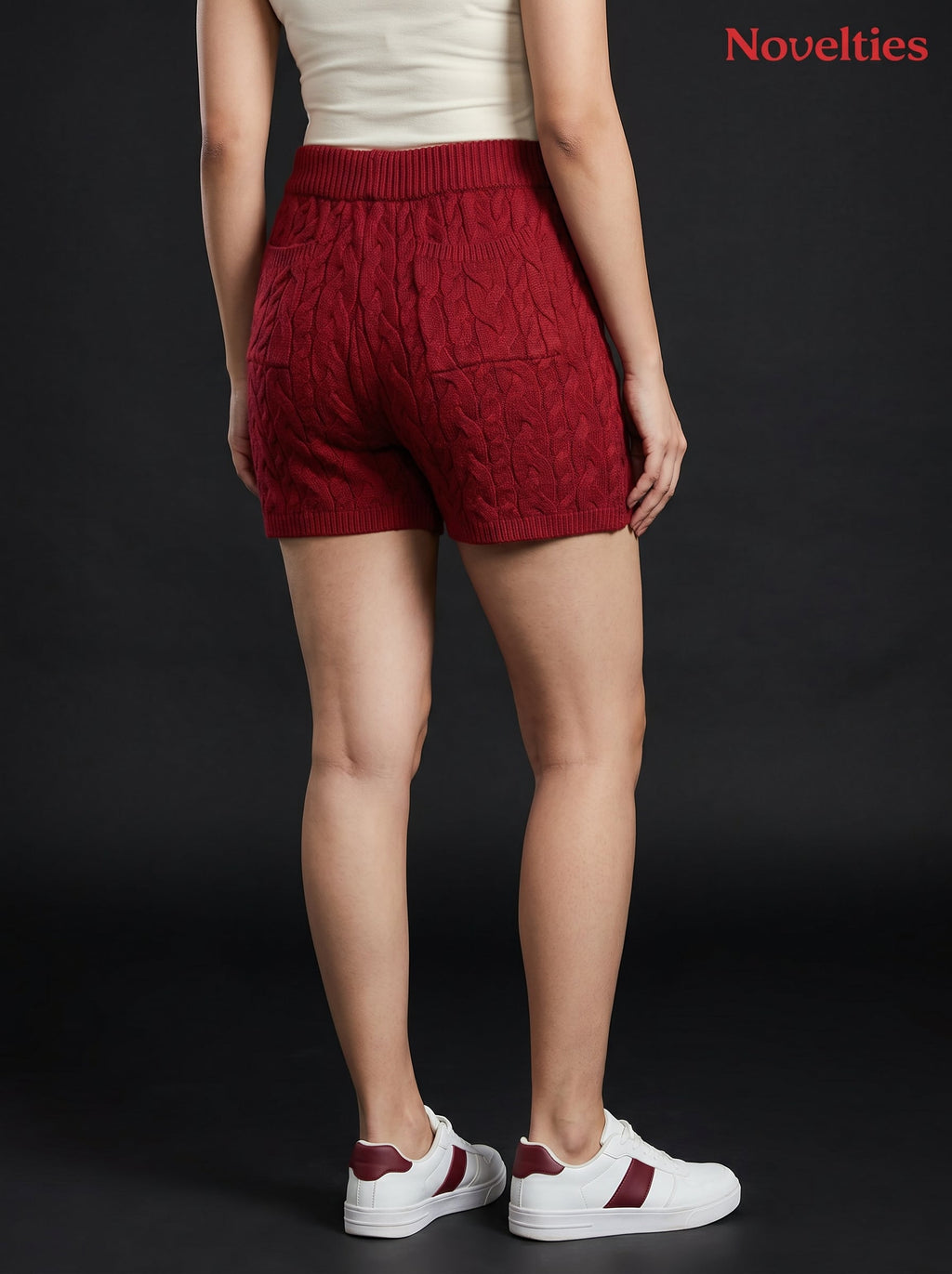 KNITTED SHORTS