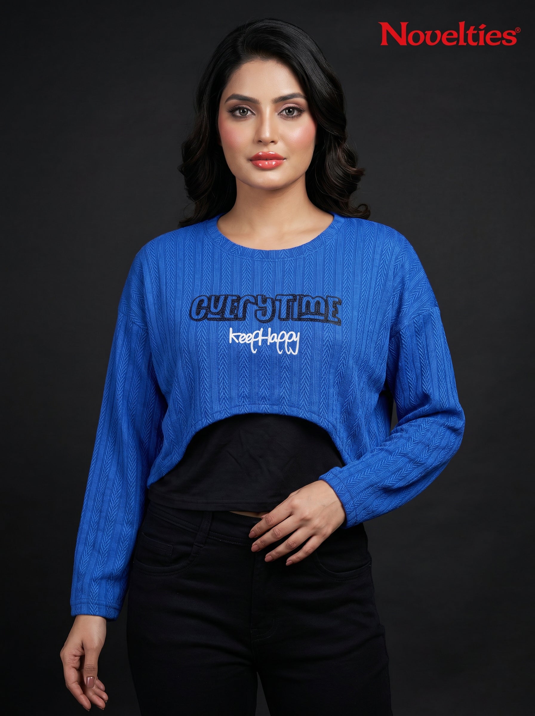 Royal Blue Textured Graphic Crop Sweatshirt