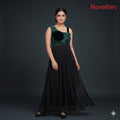 Maxikleid Smaragd-Pailletten & Schwarzer Chiffon mit ausgestelltem Rock und Samtrosette