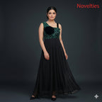 Maxikleid Smaragd-Pailletten & Schwarzer Chiffon mit ausgestelltem Rock und Samtrosette
